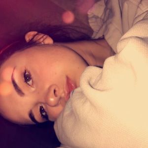 Meet your Posher, Devon